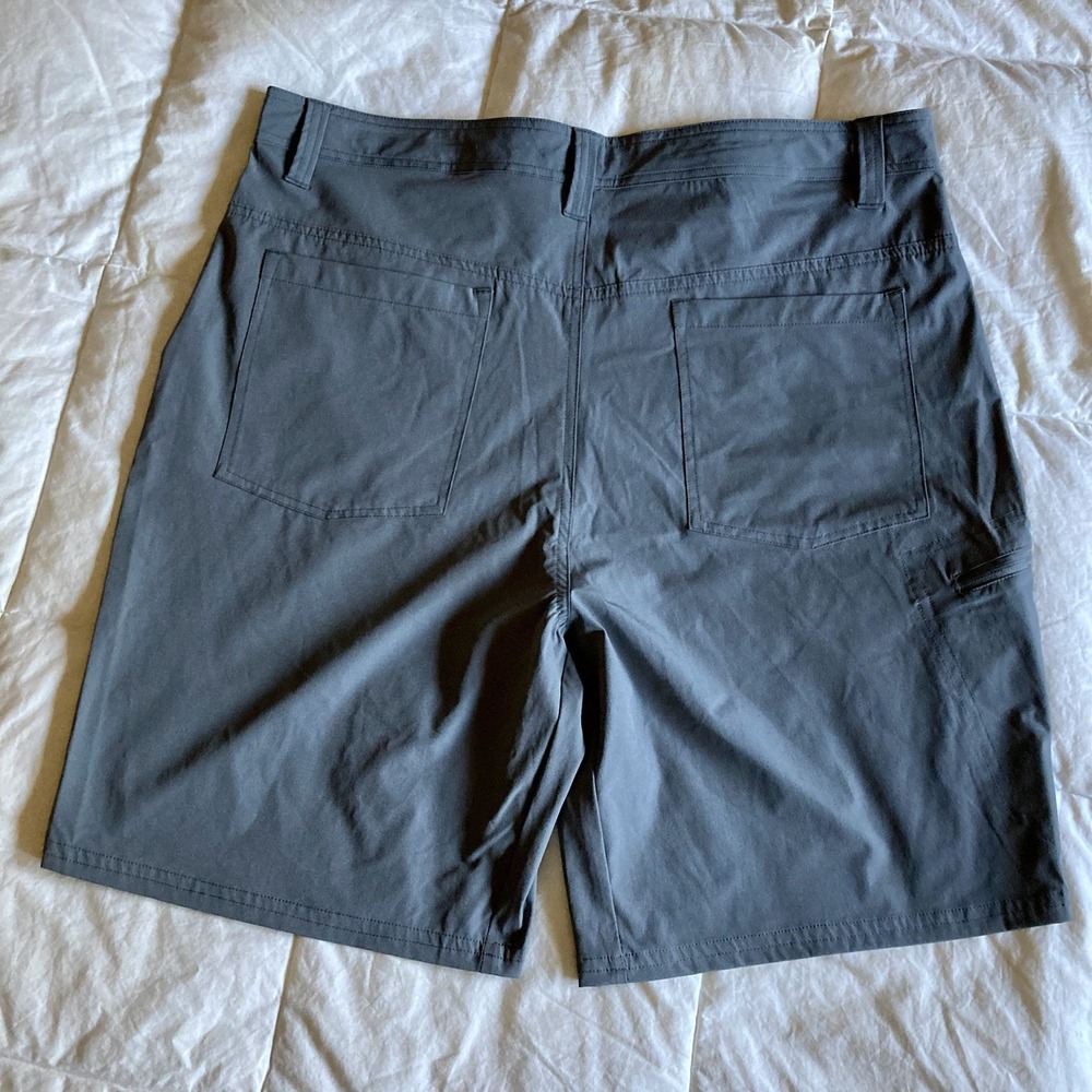 NWT Stillwater Supply Co Performance Shorts Mens 39-Waist (actual) Charcoal Gray - Picture 5 of 16